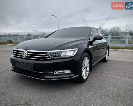 Черный Фольксваген Пассат, объемом двигателя 1.97 л и пробегом 224 тыс. км за 16300 $, фото 14 на Automoto.ua