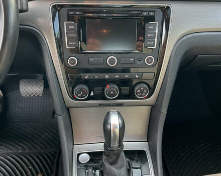 Чорний Фольксваген Пассат, об'ємом двигуна 1.97 л та пробігом 234 тис. км за 10600 $, фото 19 на Automoto.ua