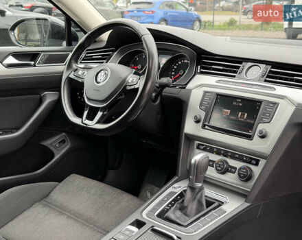 Черный Фольксваген Пассат, объемом двигателя 2 л и пробегом 325 тыс. км за 15500 $, фото 39 на Automoto.ua