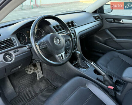 Черный Фольксваген Пассат, объемом двигателя 1.8 л и пробегом 222 тыс. км за 8999 $, фото 18 на Automoto.ua