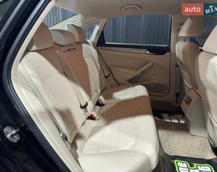 Черный Фольксваген Пассат, объемом двигателя 1.8 л и пробегом 197 тыс. км за 9700 $, фото 26 на Automoto.ua