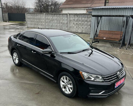 Черный Фольксваген Пассат, объемом двигателя 1.8 л и пробегом 161 тыс. км за 12300 $, фото 8 на Automoto.ua