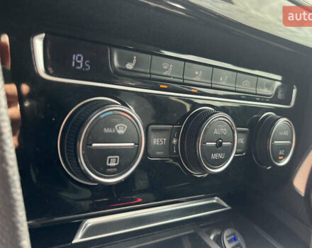 Чорний Фольксваген Пассат, об'ємом двигуна 1.9 л та пробігом 305 тис. км за 17700 $, фото 18 на Automoto.ua