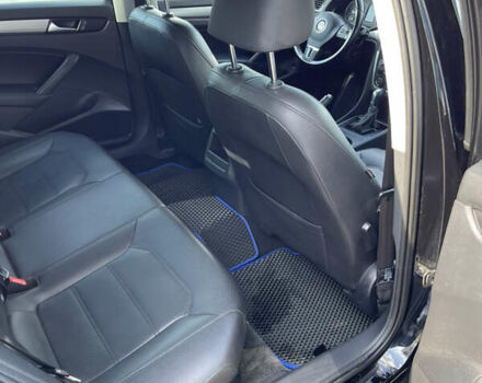 Черный Фольксваген Пассат, объемом двигателя 1.8 л и пробегом 195 тыс. км за 12500 $, фото 15 на Automoto.ua