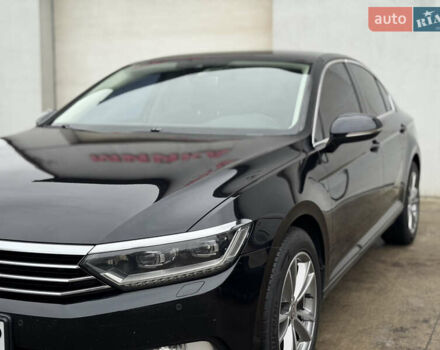 Черный Фольксваген Пассат, объемом двигателя 2 л и пробегом 239 тыс. км за 15300 $, фото 10 на Automoto.ua