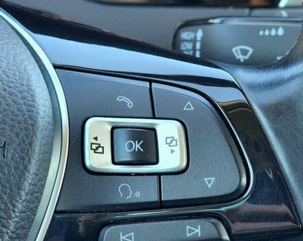 Фольксваген Пассат 2015 в Черновцах на Automoto.ua Черный Фольксваген Пассат, объемом двигателя 1.97 л и пробегом 303 тыс. км за 17100 $, фото 19 на Automoto.ua