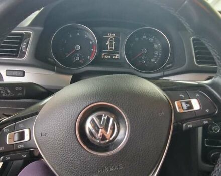 Черный Фольксваген Пассат, объемом двигателя 1.8 л и пробегом 215 тыс. км за 11800 $, фото 13 на Automoto.ua