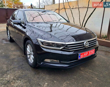 Черный Фольксваген Пассат, объемом двигателя 2 л и пробегом 215 тыс. км за 16800 $, фото 8 на Automoto.ua