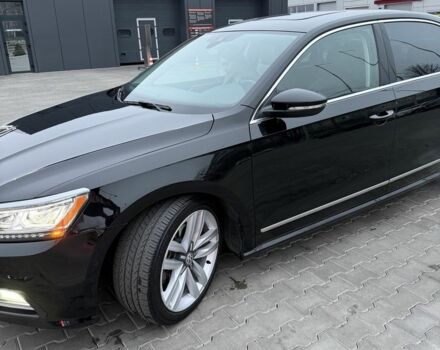 Черный Фольксваген Пассат, объемом двигателя 1.8 л и пробегом 145 тыс. км за 14800 $, фото 4 на Automoto.ua