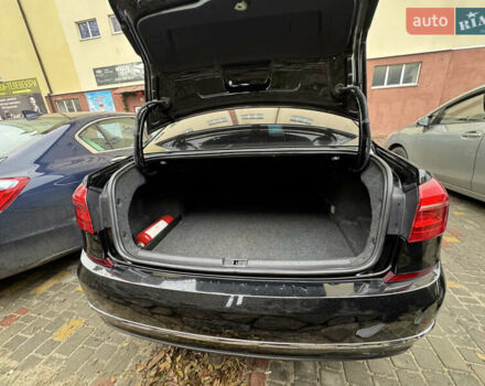 Черный Фольксваген Пассат, объемом двигателя 1.8 л и пробегом 195 тыс. км за 11000 $, фото 8 на Automoto.ua