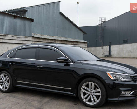 Чорний Фольксваген Пассат, об'ємом двигуна 1.8 л та пробігом 191 тис. км за 13800 $, фото 7 на Automoto.ua