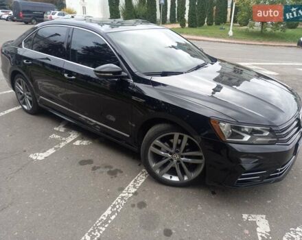 Черный Фольксваген Пассат, объемом двигателя 1.8 л и пробегом 150 тыс. км за 13500 $, фото 8 на Automoto.ua