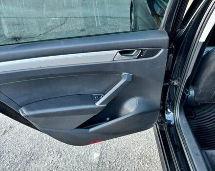 Чорний Фольксваген Пассат, об'ємом двигуна 1.8 л та пробігом 213 тис. км за 11000 $, фото 7 на Automoto.ua