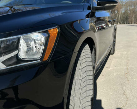 Черный Фольксваген Пассат, объемом двигателя 1.8 л и пробегом 125 тыс. км за 13200 $, фото 23 на Automoto.ua