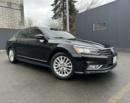 Черный Фольксваген Пассат, объемом двигателя 1.8 л и пробегом 190 тыс. км за 13800 $, фото 20 на Automoto.ua