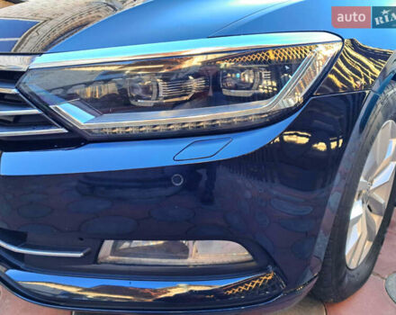 Чорний Фольксваген Пассат, об'ємом двигуна 2 л та пробігом 215 тис. км за 17300 $, фото 4 на Automoto.ua