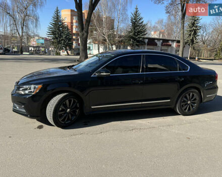 Черный Фольксваген Пассат, объемом двигателя 1.8 л и пробегом 125 тыс. км за 13200 $, фото 13 на Automoto.ua