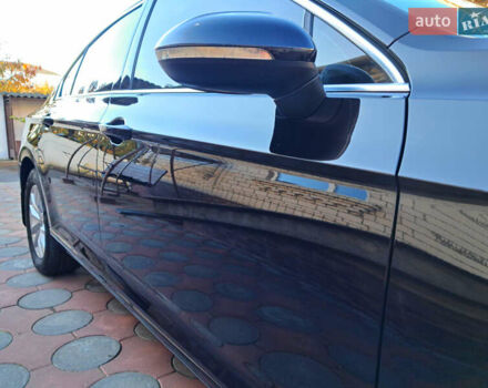 Чорний Фольксваген Пассат, об'ємом двигуна 2 л та пробігом 215 тис. км за 17300 $, фото 14 на Automoto.ua