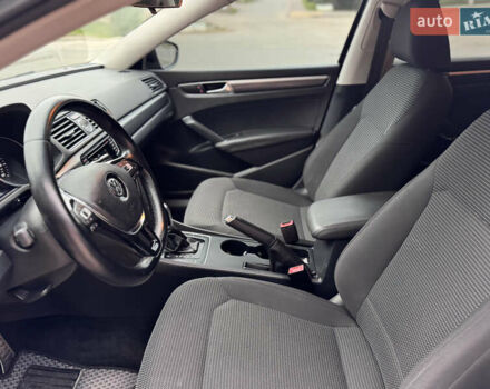 Чорний Фольксваген Пассат, об'ємом двигуна 1.8 л та пробігом 146 тис. км за 10900 $, фото 40 на Automoto.ua