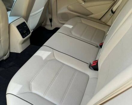 Черный Фольксваген Пассат, объемом двигателя 1.8 л и пробегом 65 тыс. км за 16500 $, фото 7 на Automoto.ua