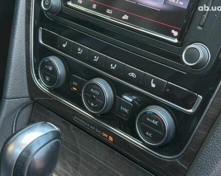 Чорний Фольксваген Пассат, об'ємом двигуна 1.8 л та пробігом 78 тис. км за 14490 $, фото 28 на Automoto.ua