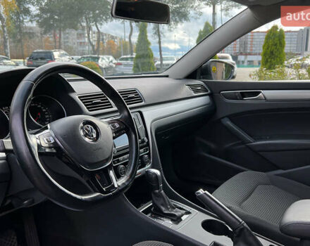 Фольксваген Пассат 2016 в Львове на Automoto.ua Черный Фольксваген Пассат, объемом двигателя 1.8 л и пробегом 144 тыс. км за 12500 $, фото 8 на Automoto.ua