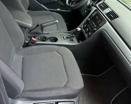 Черный Фольксваген Пассат, объемом двигателя 1.8 л и пробегом 103 тыс. км за 11000 $, фото 6 на Automoto.ua