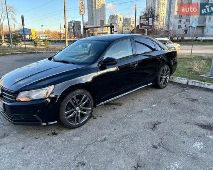 Чорний Фольксваген Пассат, об'ємом двигуна 1.8 л та пробігом 213 тис. км за 11000 $, фото 5 на Automoto.ua