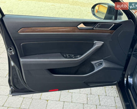 Фольксваген Пассат 2016 в Львове на Automoto.ua Черный Фольксваген Пассат, объемом двигателя 1.97 л и пробегом 290 тыс. км за 16100 $, фото 24 на Automoto.ua