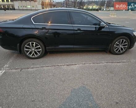 Черный Фольксваген Пассат, объемом двигателя 1.8 л и пробегом 175 тыс. км за 15800 $, фото 47 на Automoto.ua