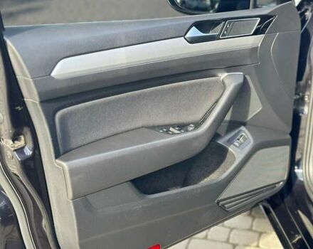 Чорний Фольксваген Пассат, об'ємом двигуна 1.97 л та пробігом 245 тис. км за 16500 $, фото 17 на Automoto.ua