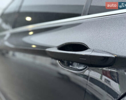 Черный Фольксваген Пассат, объемом двигателя 1.97 л и пробегом 287 тыс. км за 19500 $, фото 7 на Automoto.ua