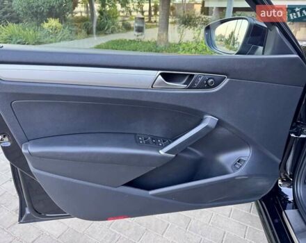 Черный Фольксваген Пассат, объемом двигателя 1.8 л и пробегом 216 тыс. км за 11999 $, фото 55 на Automoto.ua