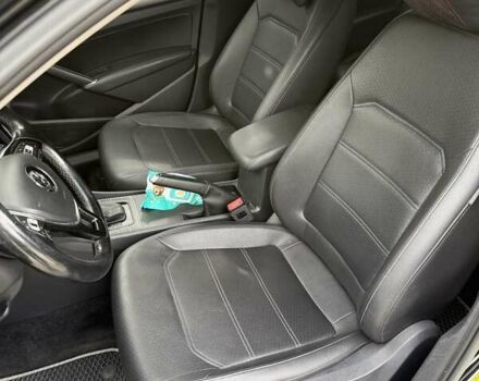 Черный Фольксваген Пассат, объемом двигателя 1.8 л и пробегом 209 тыс. км за 13300 $, фото 14 на Automoto.ua