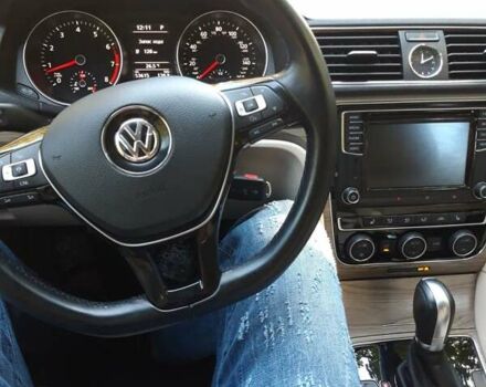 Чорний Фольксваген Пассат, об'ємом двигуна 1.8 л та пробігом 131 тис. км за 15000 $, фото 5 на Automoto.ua