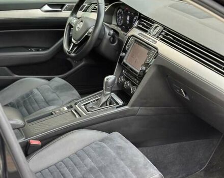 Чорний Фольксваген Пассат, об'ємом двигуна 1.97 л та пробігом 221 тис. км за 18400 $, фото 72 на Automoto.ua