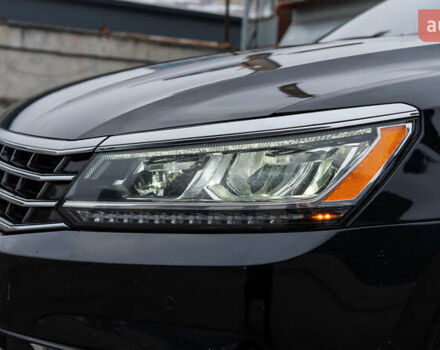 Чорний Фольксваген Пассат, об'ємом двигуна 1.8 л та пробігом 191 тис. км за 13800 $, фото 27 на Automoto.ua