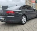Чорний Фольксваген Пассат, об'ємом двигуна 1.6 л та пробігом 237 тис. км за 12777 $, фото 15 на Automoto.ua