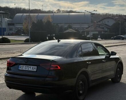 Черный Фольксваген Пассат, объемом двигателя 1.8 л и пробегом 173 тыс. км за 15300 $, фото 3 на Automoto.ua