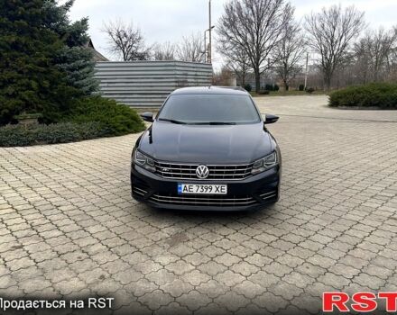 Черный Фольксваген Пассат, объемом двигателя 1.8 л и пробегом 225 тыс. км за 12000 $, фото 6 на Automoto.ua