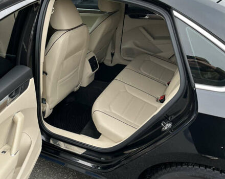 Чорний Фольксваген Пассат, об'ємом двигуна 1.8 л та пробігом 105 тис. км за 12500 $, фото 15 на Automoto.ua