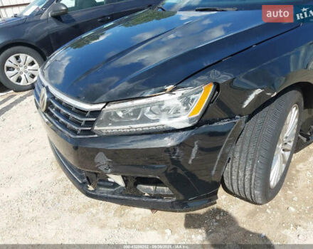 Черный Фольксваген Пассат, объемом двигателя 0 л и пробегом 87 тыс. км за 2000 $, фото 3 на Automoto.ua