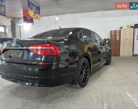 Черный Фольксваген Пассат, объемом двигателя 1.8 л и пробегом 142 тыс. км за 14500 $, фото 4 на Automoto.ua