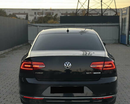 Черный Фольксваген Пассат, объемом двигателя 1.97 л и пробегом 240 тыс. км за 18800 $, фото 1 на Automoto.ua