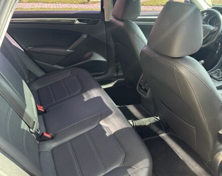 Черный Фольксваген Пассат, объемом двигателя 1.8 л и пробегом 188 тыс. км за 13200 $, фото 2 на Automoto.ua