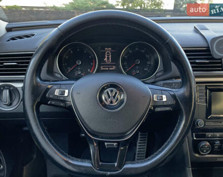 Черный Фольксваген Пассат, объемом двигателя 1.8 л и пробегом 210 тыс. км за 11800 $, фото 15 на Automoto.ua