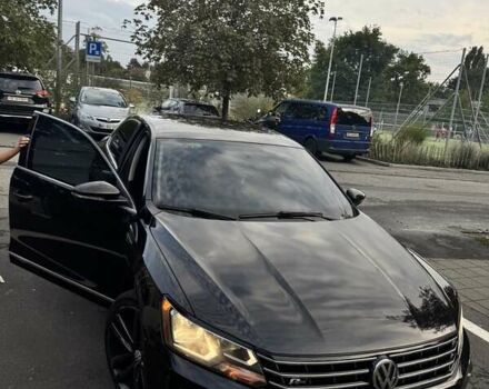 Чорний Фольксваген Пассат, об'ємом двигуна 1.8 л та пробігом 186 тис. км за 14500 $, фото 8 на Automoto.ua
