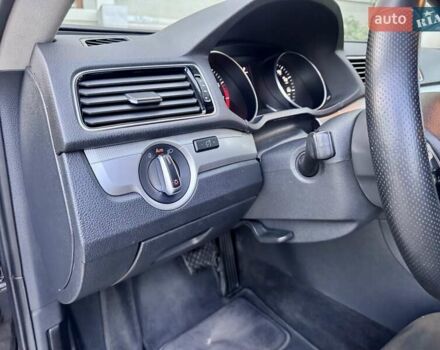 Черный Фольксваген Пассат, объемом двигателя 1.8 л и пробегом 216 тыс. км за 11999 $, фото 68 на Automoto.ua