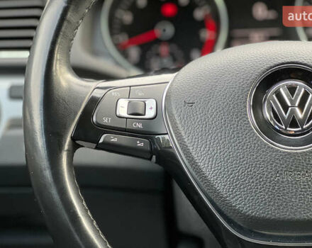Фольксваген Пассат 2016 в Львове на Automoto.ua Черный Фольксваген Пассат, объемом двигателя 1.8 л и пробегом 144 тыс. км за 12500 $, фото 10 на Automoto.ua