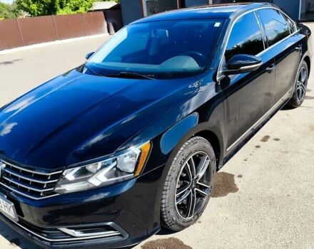 Черный Фольксваген Пассат, объемом двигателя 1.8 л и пробегом 109 тыс. км за 13600 $, фото 17 на Automoto.ua